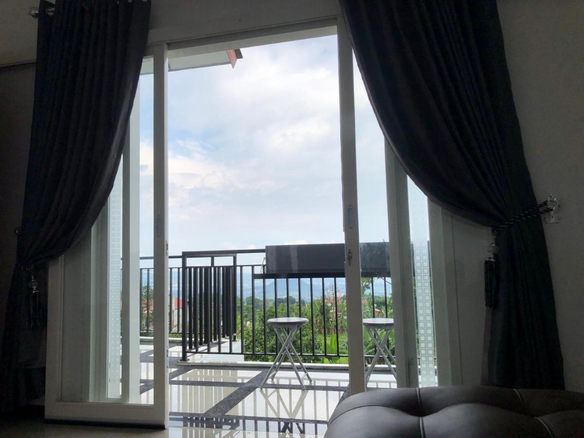 Villa Alraza Tlekung Εξωτερικό φωτογραφία